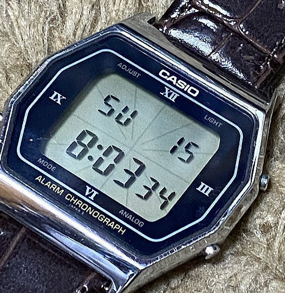 カシオ・2ウェイ・デジタル「AA-86」: デジタルな腕時計たち ２