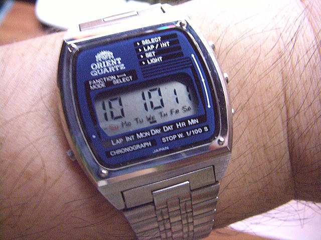 オリエント: デジタルな腕時計たち ２