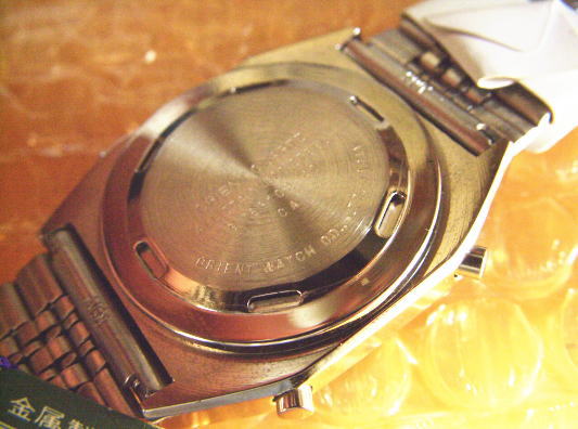 オリエント・デジタルの電池交換: デジタルな腕時計たち ２