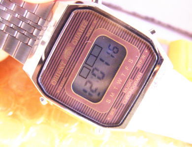 オリエント・デジタルの電池交換: デジタルな腕時計たち 2 オリエント・デジタルの電池交換: デジタルな腕時計たち 2