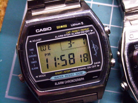 腕時計: デジタルな腕時計たち ２